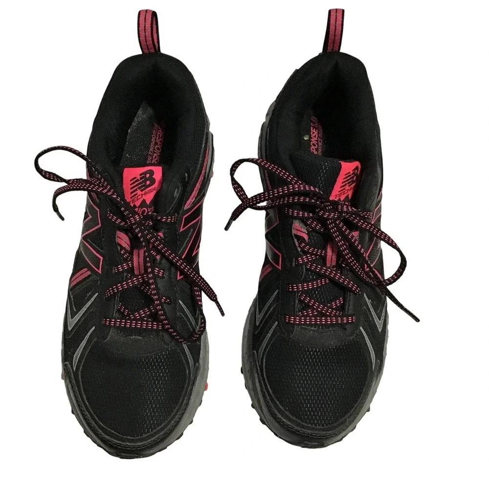New Balance WT410LB5 Womens Black Pink Trail Running Shoes Size‎ 8